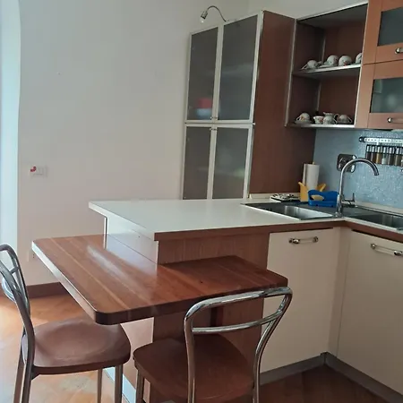 Biancolilla House Apartment